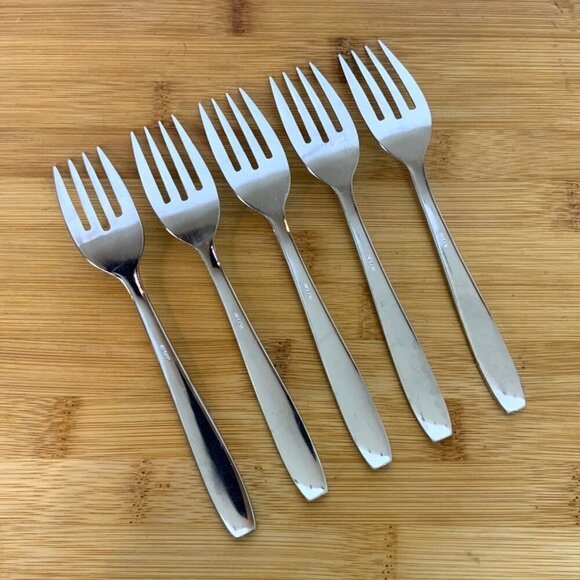 Vintage Seibu Starburst Pattern 5 Salad Forks Stainless Steel Mid Century Japan - Picture 2 of 4